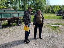 Naprawa pastucha elektrycznego, wykaszanie i oprysk